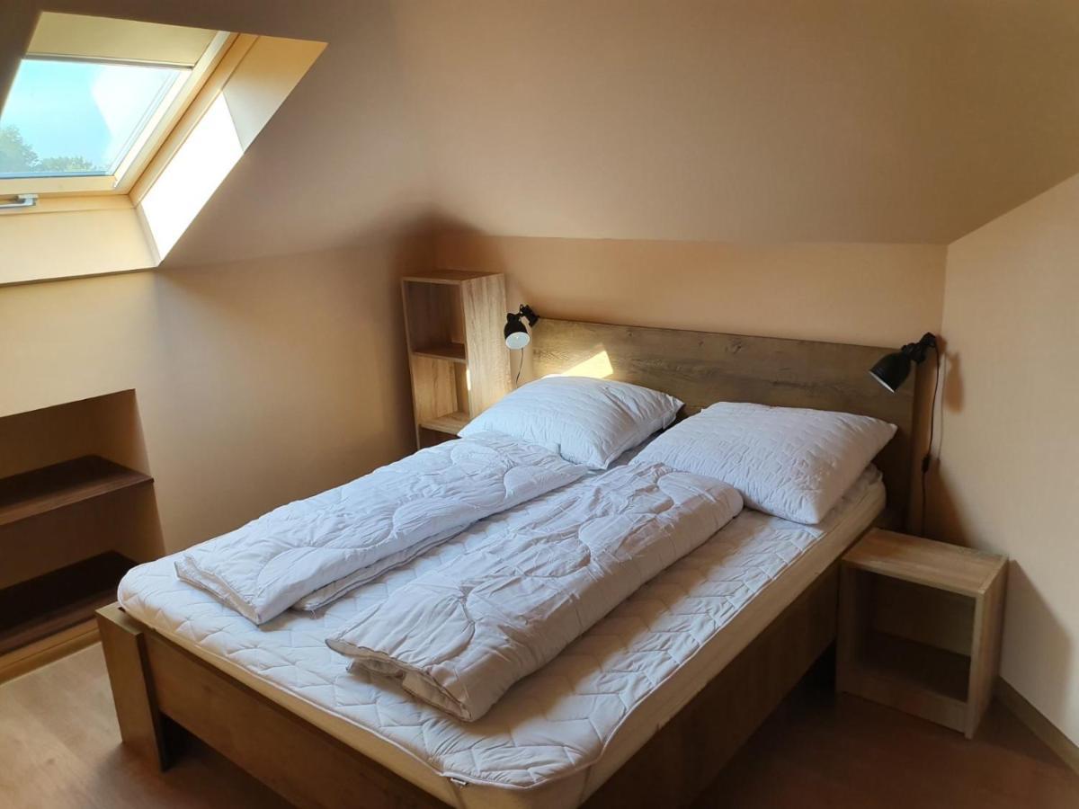 Happy Sun Medences Apartman Siófok Zewnętrze zdjęcie