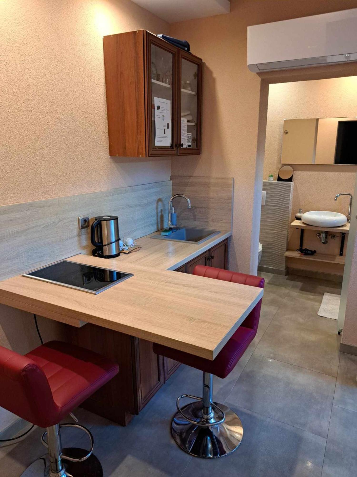 Happy Sun Medences Apartman Siófok Zewnętrze zdjęcie