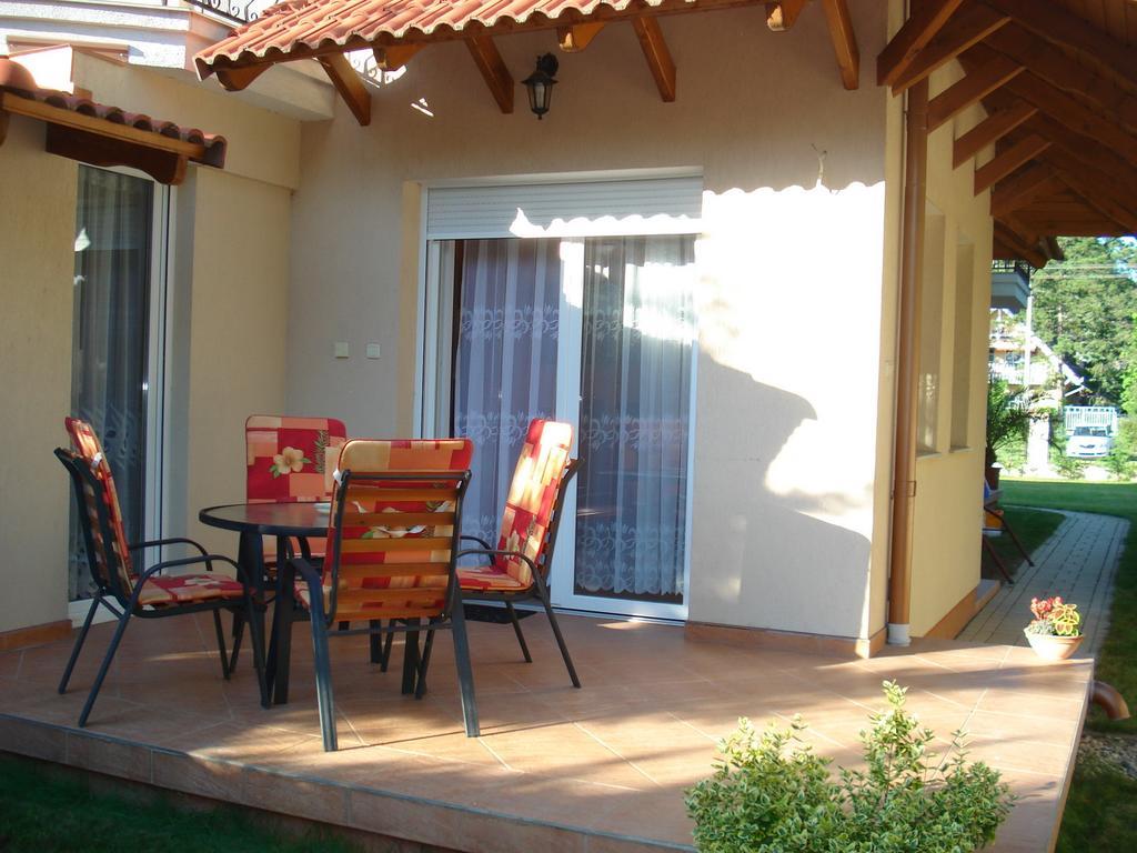 Happy Sun Medences Apartman Siófok Zewnętrze zdjęcie
