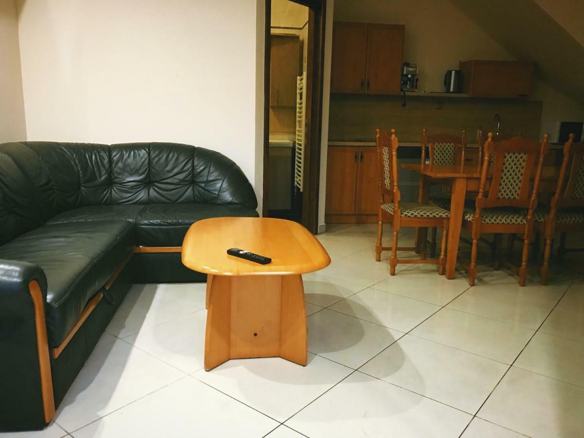Happy Sun Medences Apartman Siófok Zewnętrze zdjęcie