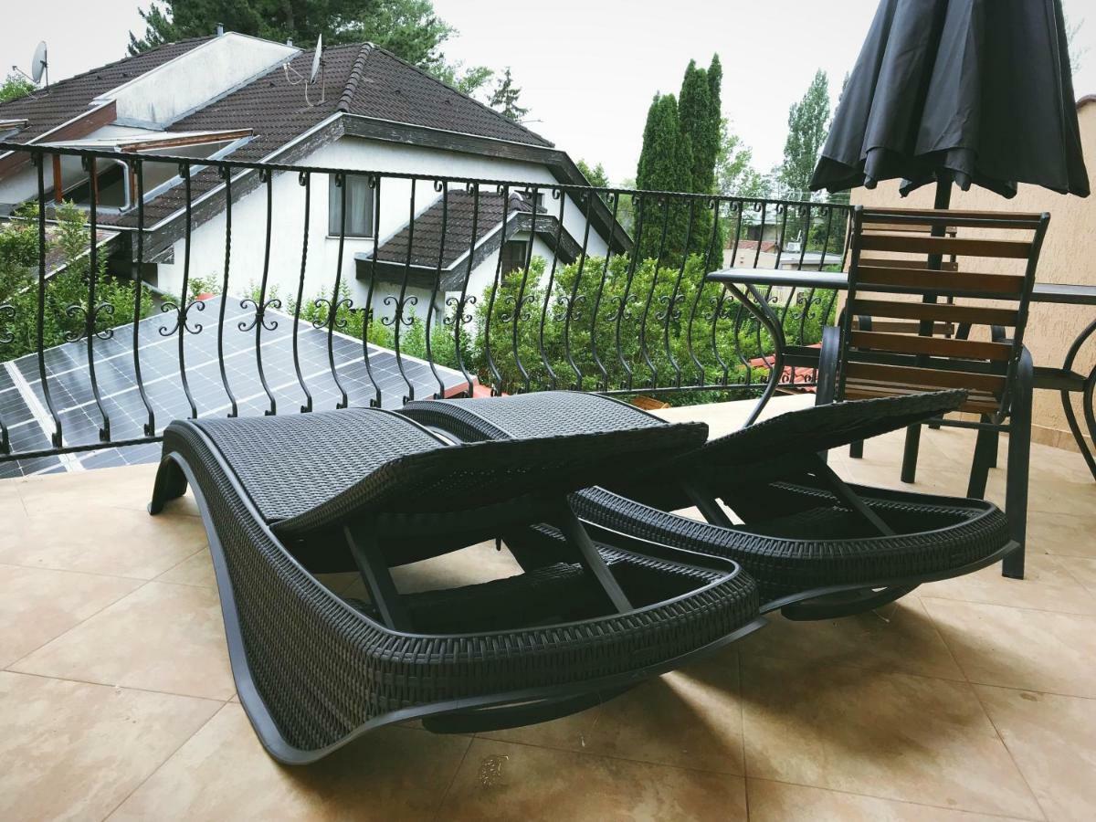 Happy Sun Medences Apartman Siófok Zewnętrze zdjęcie